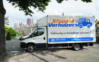 Professionele verhuiswagens worden ook ingezet bij nieuwbouwprojecten